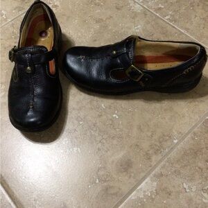 Clarks Unstructured Shoes Size 7 Medium
